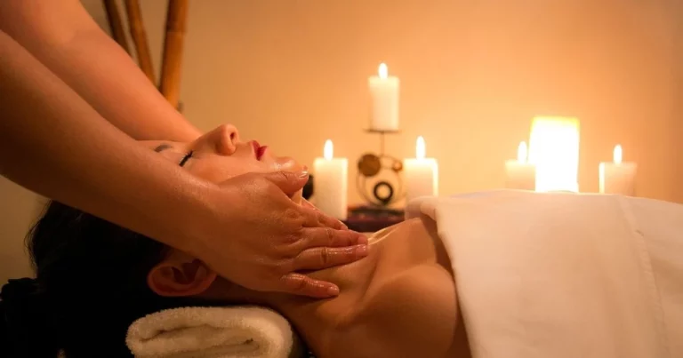 Image d'un massage pour illustrer le marketing de contenu pour un spa