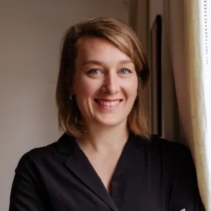 Portrait d'Apolline Rouzé, UX writer & Content Ops